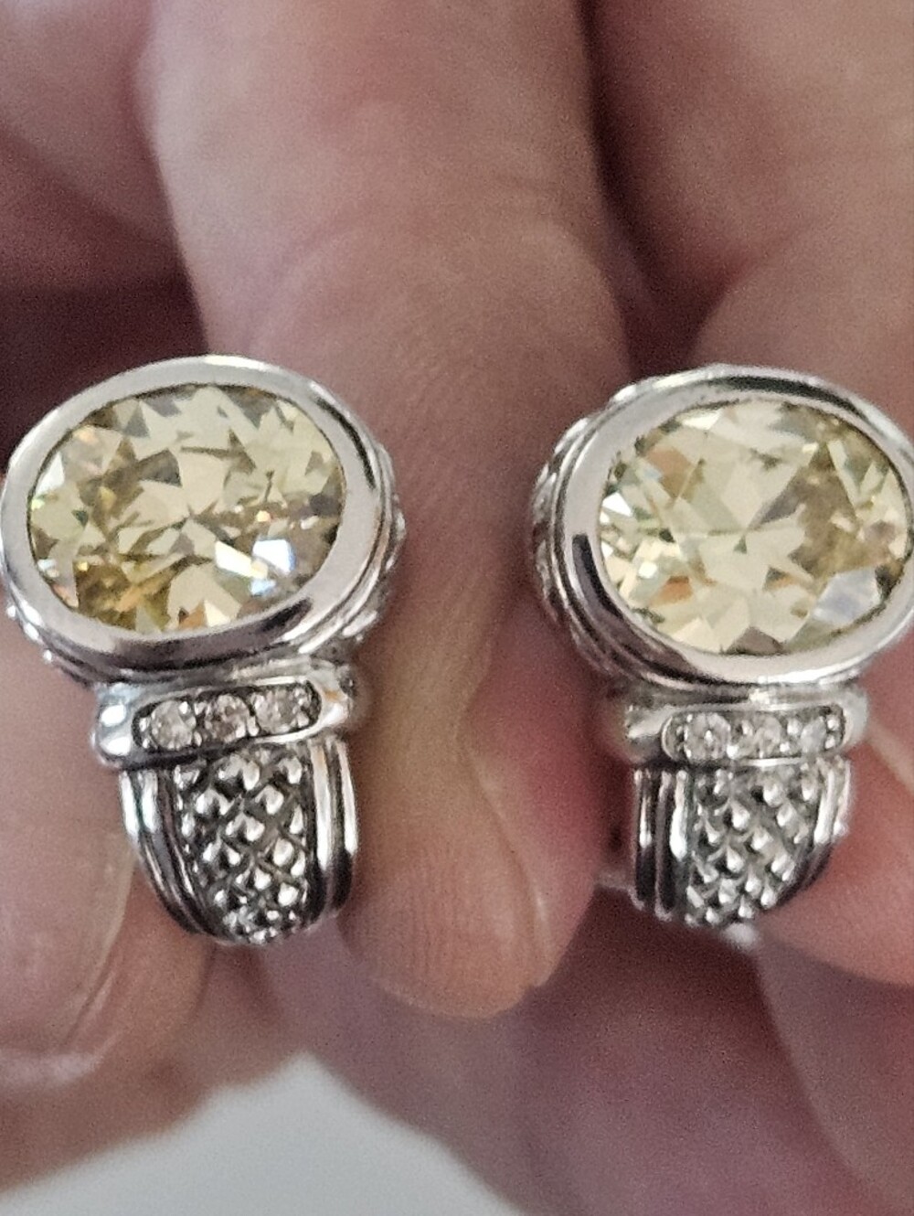 Judith Ripka 925 Sterling Silver 18k Diamond Lemon Quartz Huggie Omega Earrings